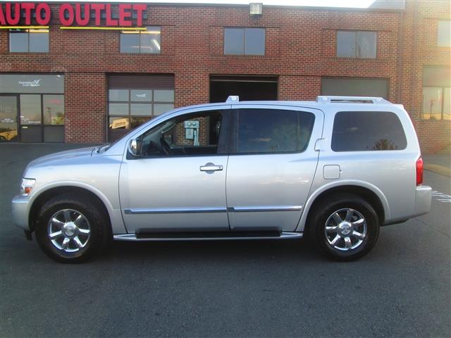 Infiniti QX56 2005 photo 1