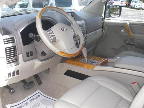 Infiniti QX56 2006 photo 1