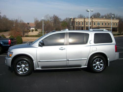 Infiniti QX56 2006 photo 1