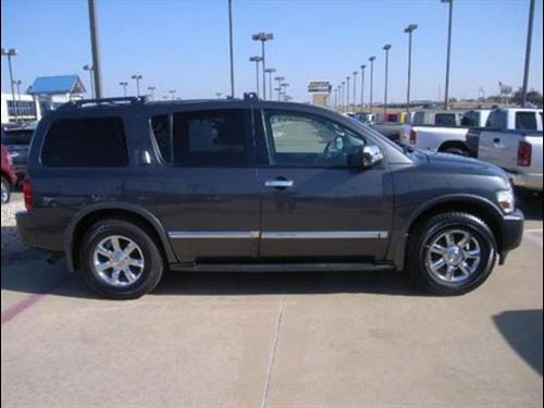 Infiniti QX56 2006 photo 3