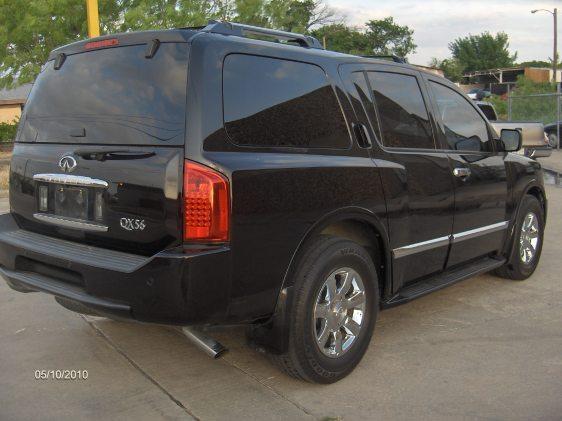 Infiniti QX56 2006 photo 2