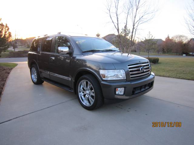 Infiniti QX56 2006 photo 4