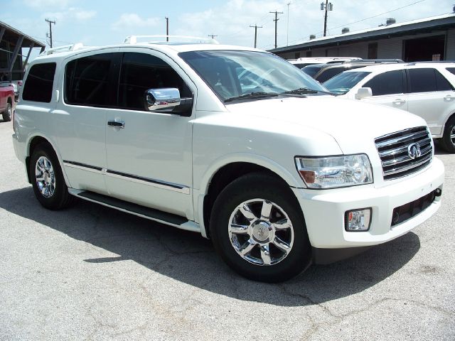 Infiniti QX56 2006 photo 1