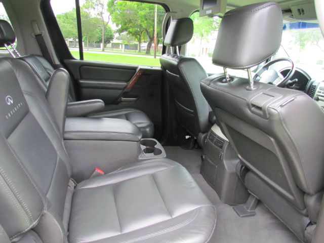 Infiniti QX56 2006 photo 49