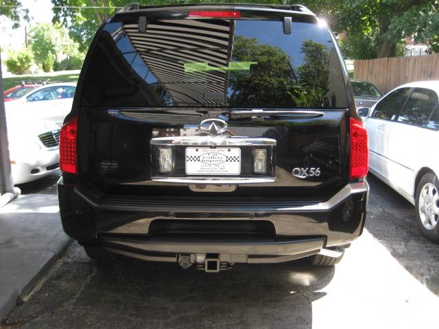 Infiniti QX56 2006 photo 1