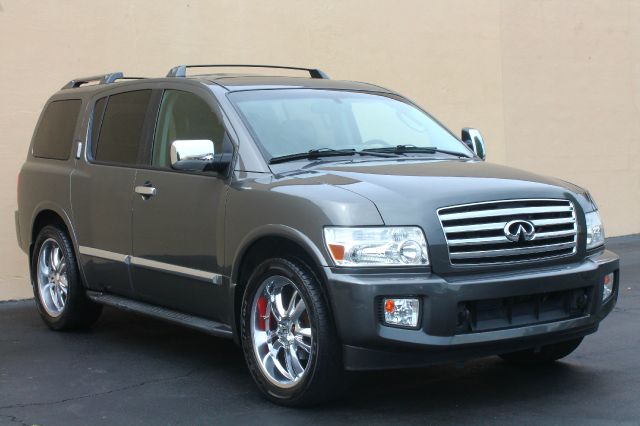 Infiniti QX56 2006 photo 15