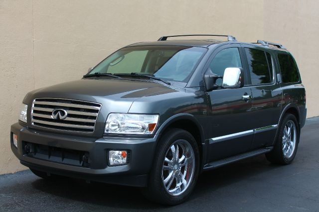 Infiniti QX56 2006 photo 21