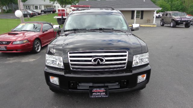 Infiniti QX56 2006 photo 9