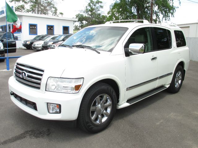 Infiniti QX56 2006 photo 24