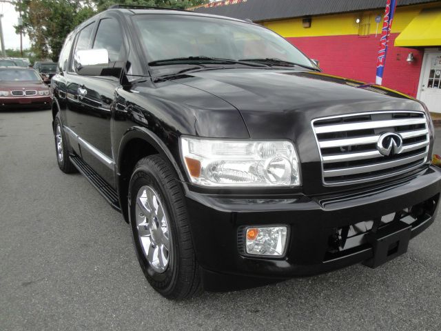 Infiniti QX56 2006 photo 1