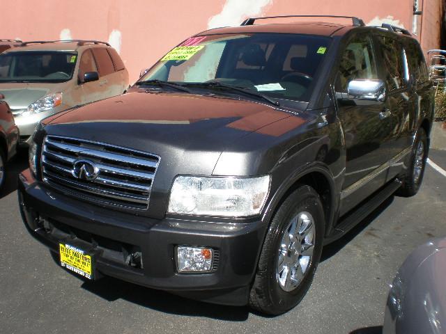 Infiniti QX56 2007 photo 1