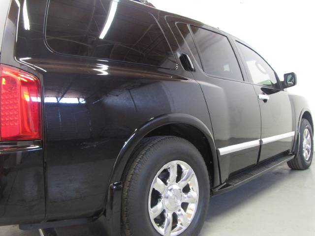 Infiniti QX56 2007 photo 2