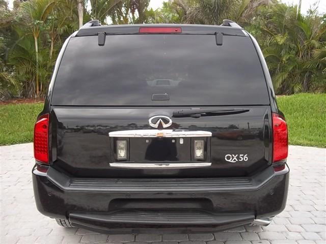 Infiniti QX56 2007 photo 4