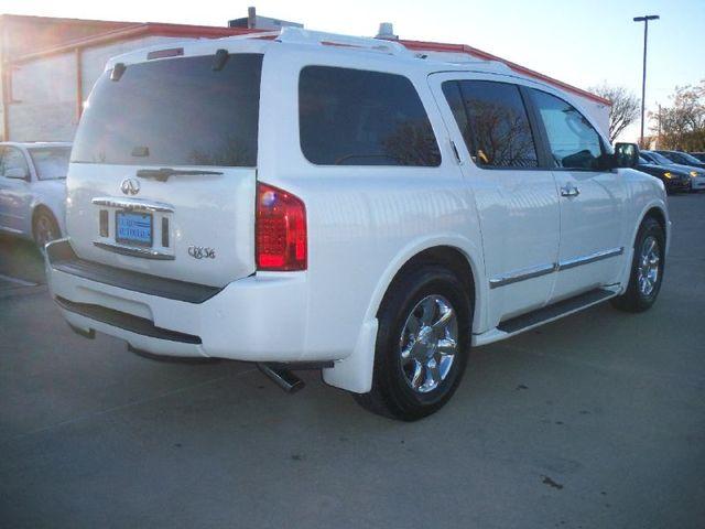 Infiniti QX56 2007 photo 2