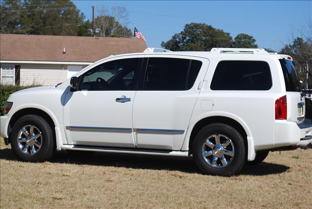 Infiniti QX56 Base Sport Utility