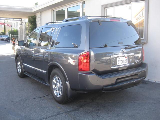 Infiniti QX56 2007 photo 1