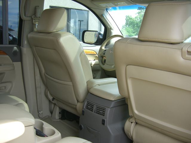 Infiniti QX56 2008 photo 14