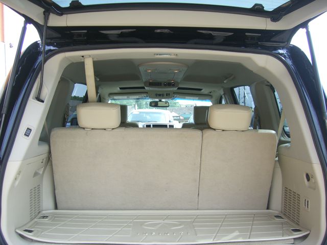 Infiniti QX56 2008 photo 21