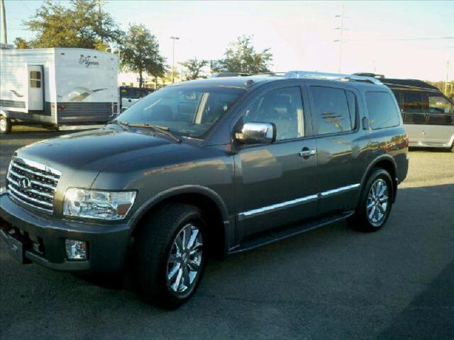 Infiniti QX56 2008 photo 1