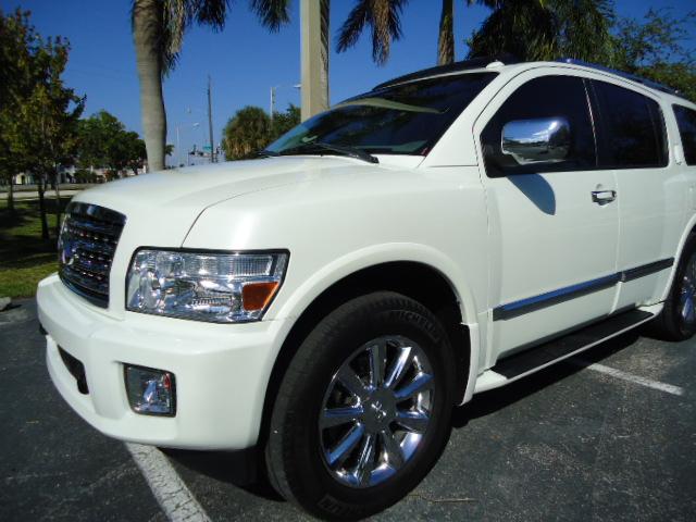 Infiniti QX56 2008 photo 4