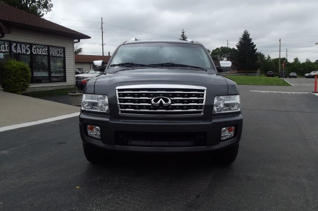 Infiniti QX56 2008 photo 10