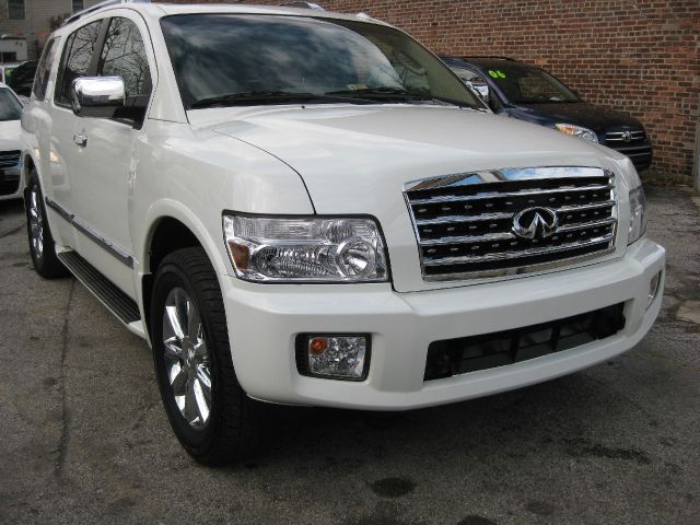 Infiniti QX56 2008 photo 2