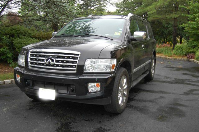 Infiniti QX56 2010 photo 4