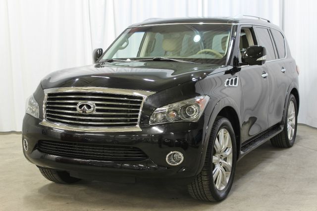 Infiniti QX56 2011 photo 37