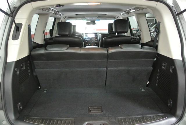 Infiniti QX56 2011 photo 14