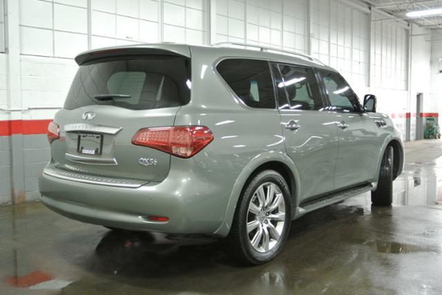 Infiniti QX56 2011 photo 9