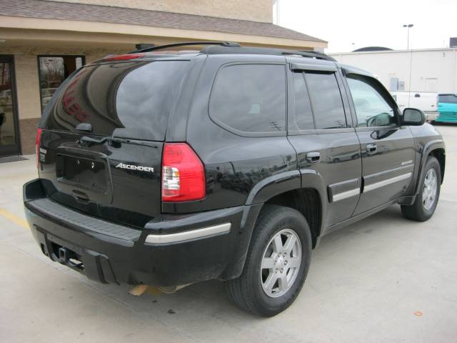 Isuzu Ascender 2005 photo 2