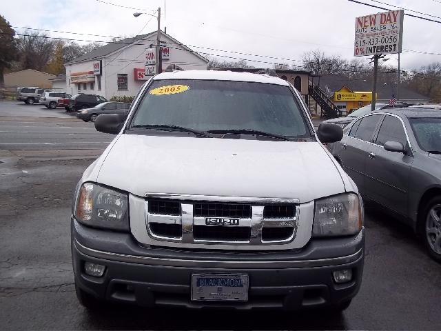 Isuzu Ascender 2005 photo 1