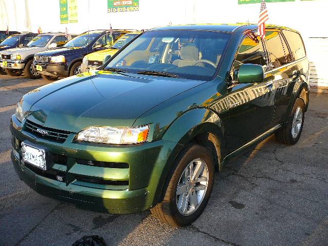 Isuzu Axiom 2002 photo 1