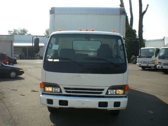 Isuzu NPR 2005 photo 5