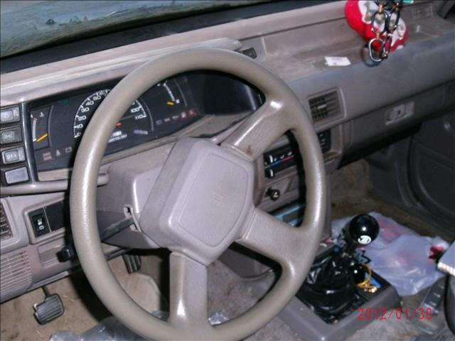 Isuzu Rodeo 1995 photo 3