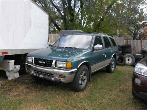 Isuzu Rodeo SLT -- HEMI Other