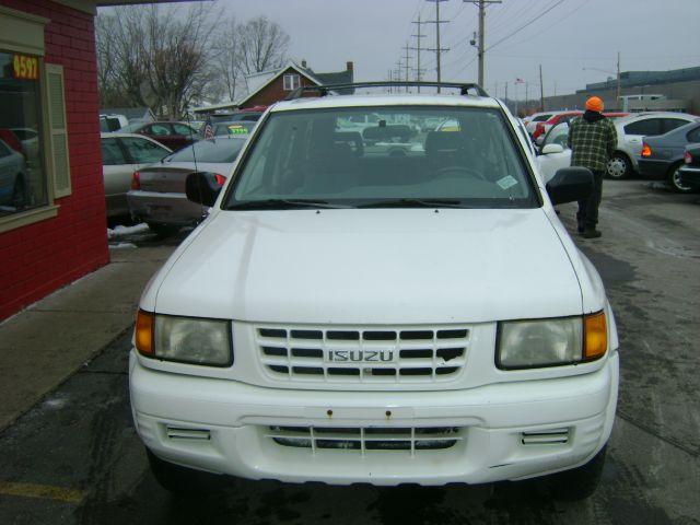 Isuzu Rodeo 1998 photo 2