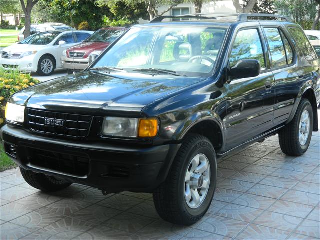 Isuzu Rodeo Touring W/nav.sys Sport Utility