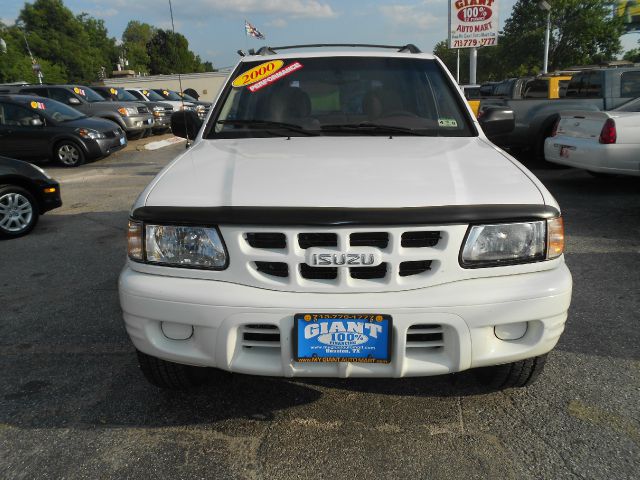 Isuzu Rodeo 2000 photo 2