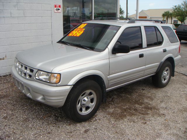 Isuzu Rodeo 2000 photo 1