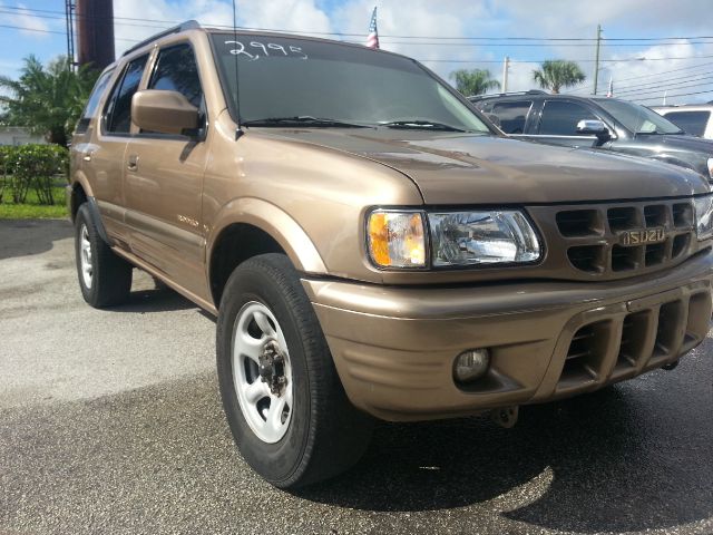 Isuzu Rodeo 2000 photo 1