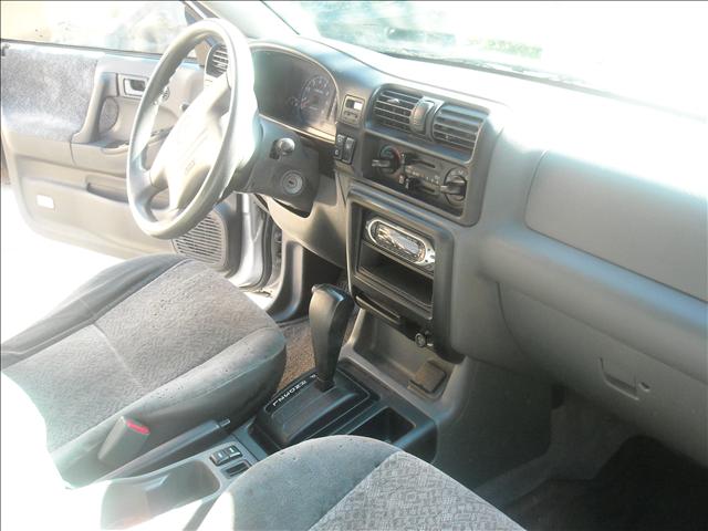 Isuzu Rodeo 2001 photo 3