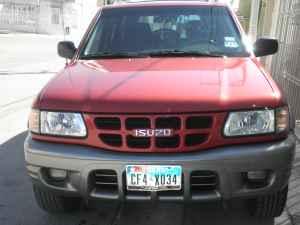 Isuzu Rodeo 2001 photo 1