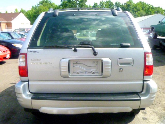 Isuzu Rodeo 2002 photo 1