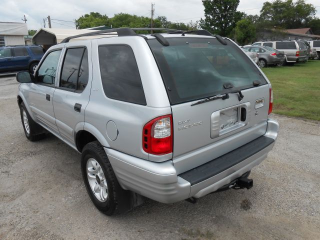 Isuzu Rodeo 2002 photo 2