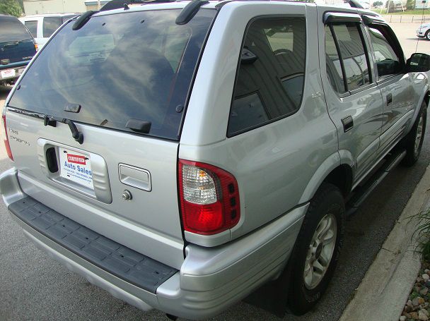 Isuzu Rodeo 2002 photo 2