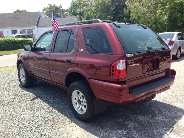 Isuzu Rodeo 2002 photo 5