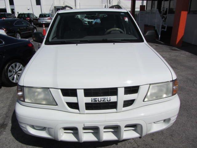 Isuzu Rodeo 2004 photo 4