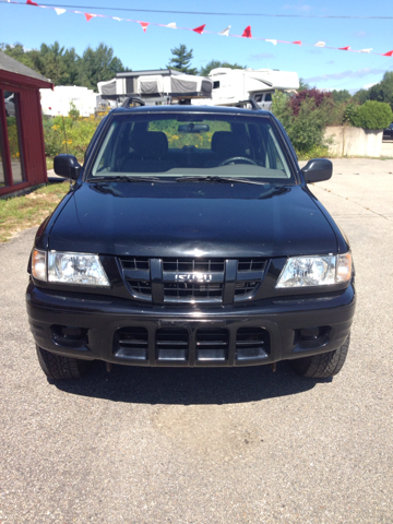 Isuzu Rodeo 2004 photo 1