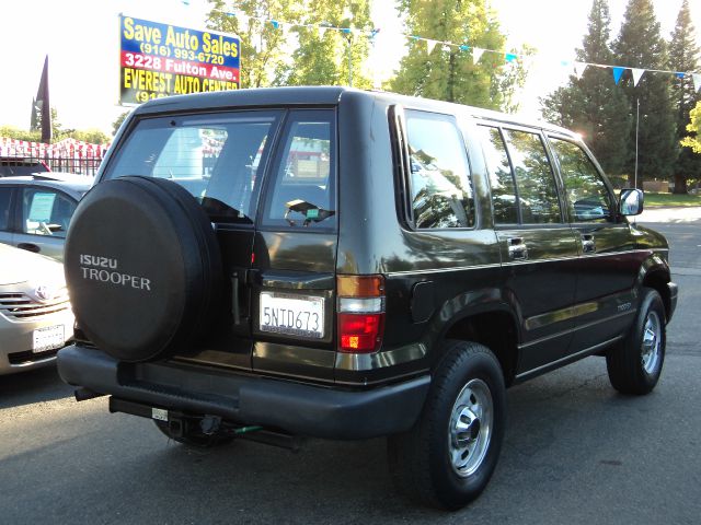 Isuzu Trooper 1994 photo 4